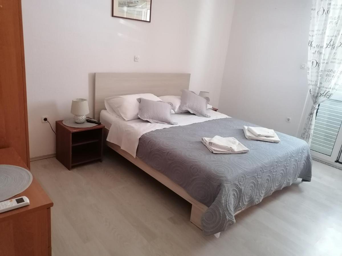Apartmani Rija 3 Pag Town Zewnętrze zdjęcie