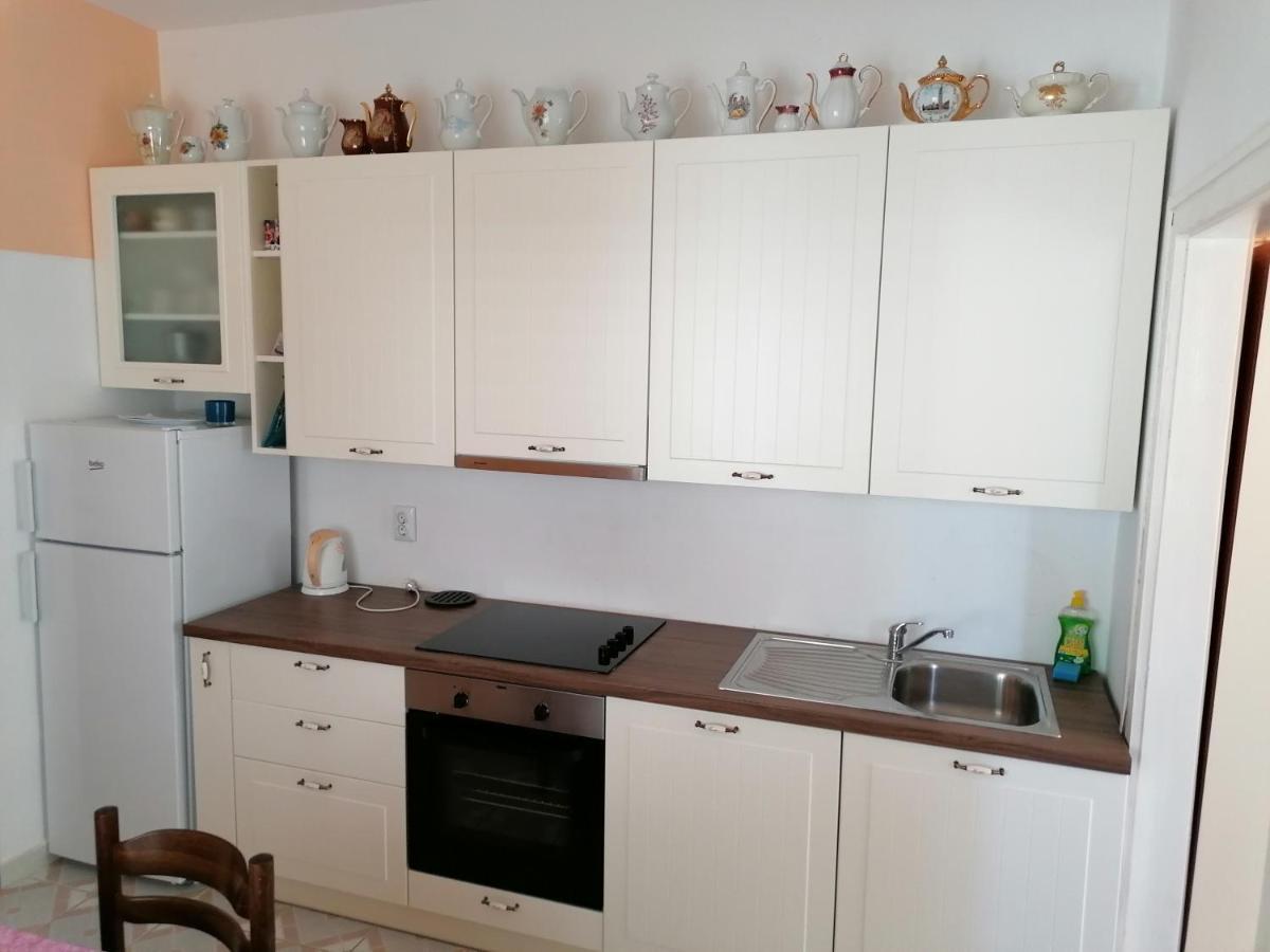 Apartmani Rija 3 Pag Town Zewnętrze zdjęcie